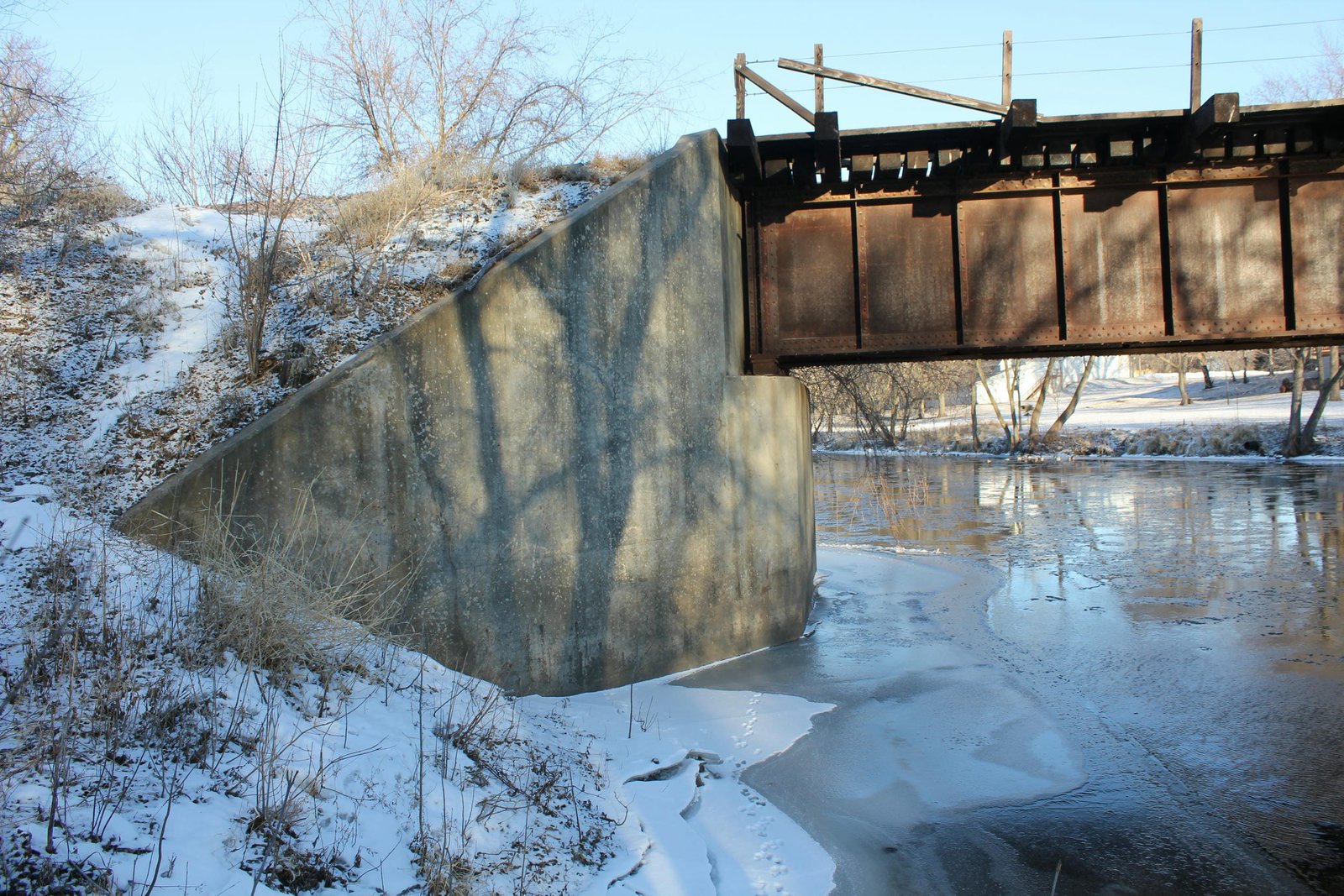 South abutment